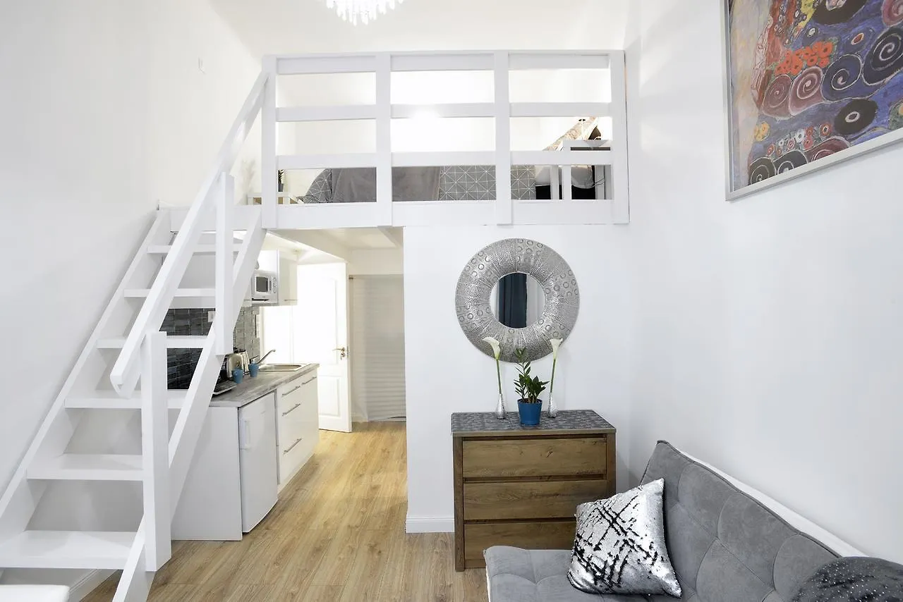 Five Seasons Apartments Budapest 0*,  Hungary